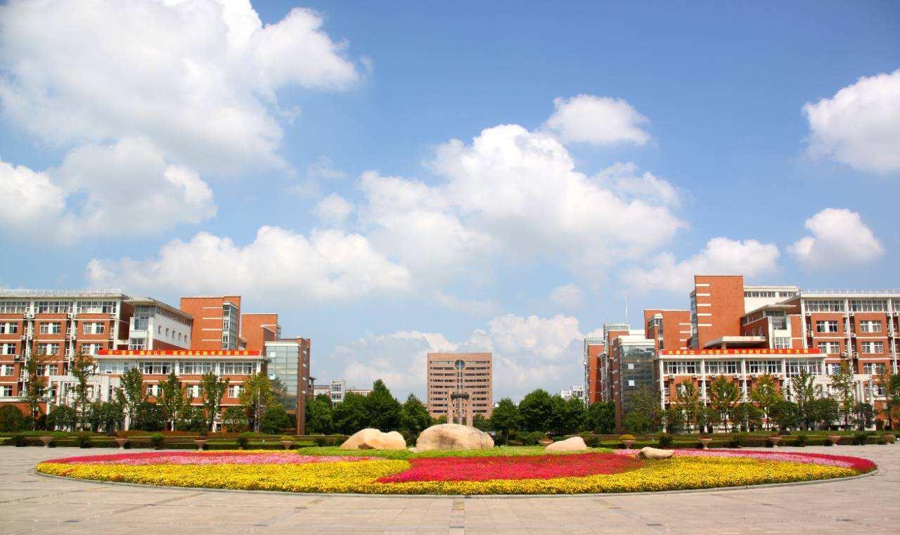 高校▲这4所“双非”理工高校,分数线高,但毕业生发展前景很好!