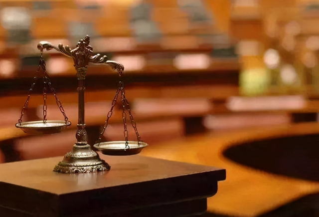 |西方人的思维是直线的,中国人的脑袋会跳跃,指桑骂的是槐