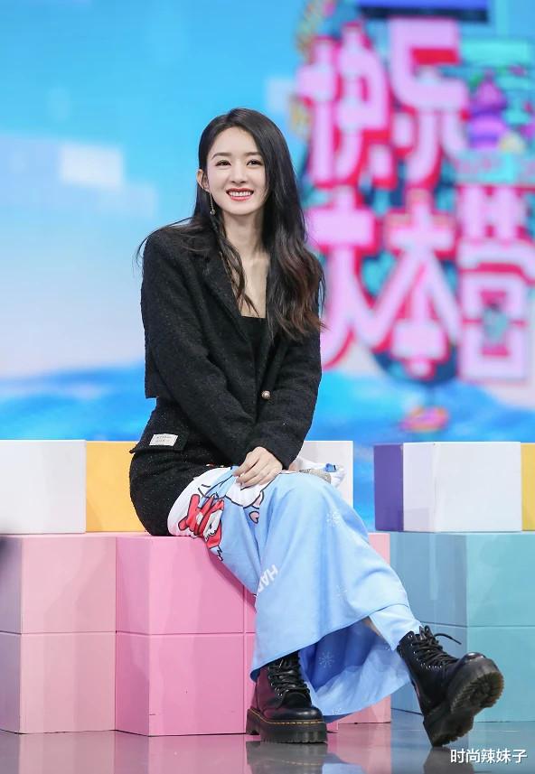 赵丽颖|赵丽颖换发型堪比“整容”，剪初恋头变身少女，还是冯绍峰眼光好