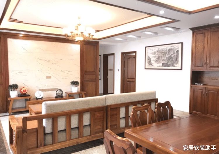 @刚完工的新中式新家，电视墙大气时尚，榻榻米功能很强大，晒晒！