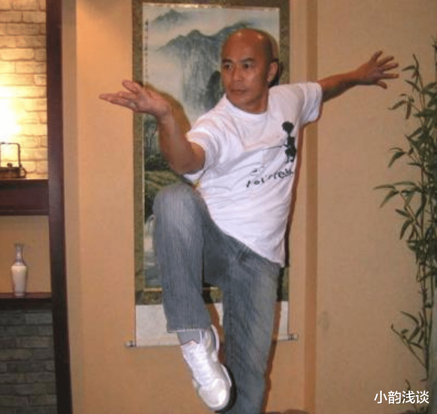 |为李连杰做了22年的无名替身，如今终成好莱坞亚洲第一武术指导