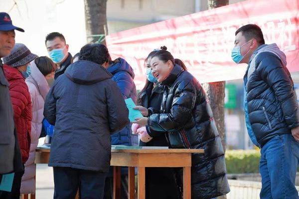 胶东在线 烟台开发区人社局推动《民法典》宣传进企业、进社区