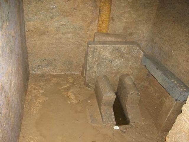 『先秦』古代妃子们是如何上厕所的,先秦的最变态,明清的最为讲究