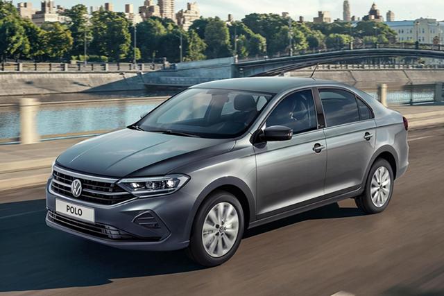 大众Polo|换壳桑塔纳!全新三厢版Polo实拍,搭1.4T,比宝来还高级