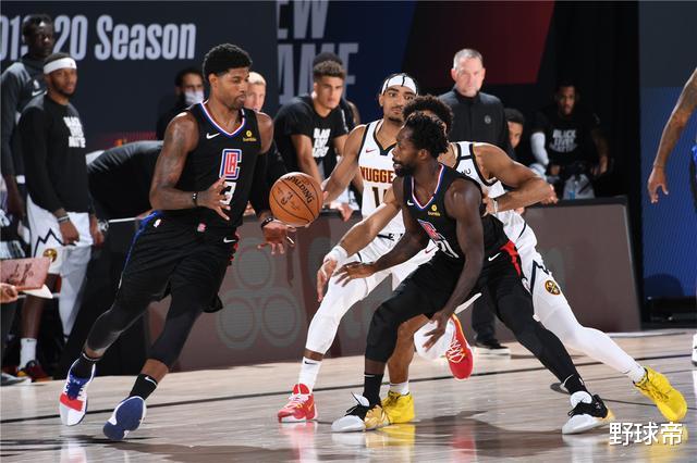 里弗斯|0-17，领先18分惨遭翻盘！赛后小卡一番话，道出输球真相