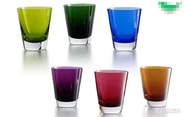 谢和弦|郑爽2500元出售二手水晶杯,原标价格被扒出来后,网友沉默了