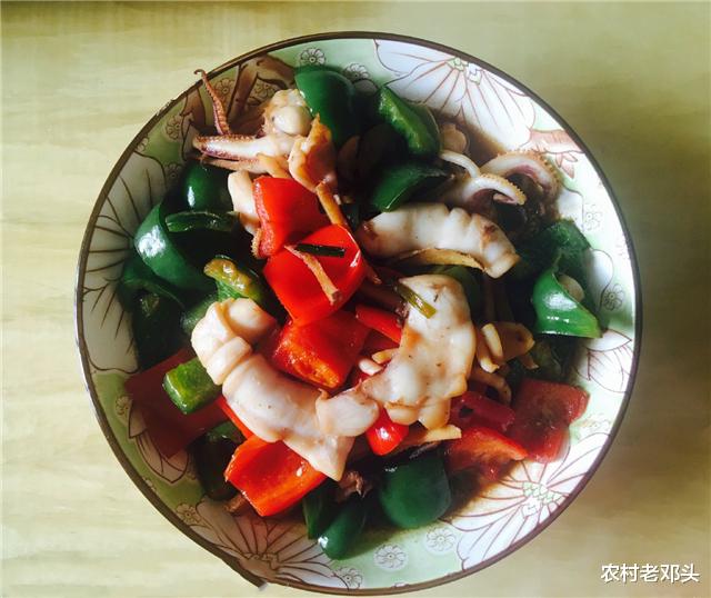 苦瓜|大热天请闺蜜来家里吃饭,我特意下厨招待,上桌后老公脸都黑了!