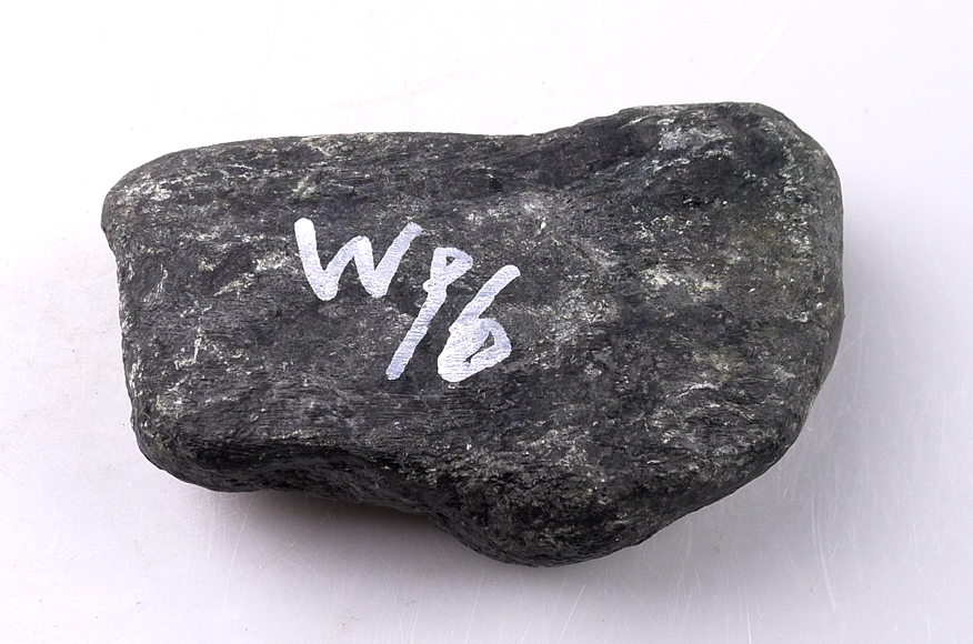 玛瑙|从“破烂王”到珠宝大亨，人生赢家却教你“慎重赌石”