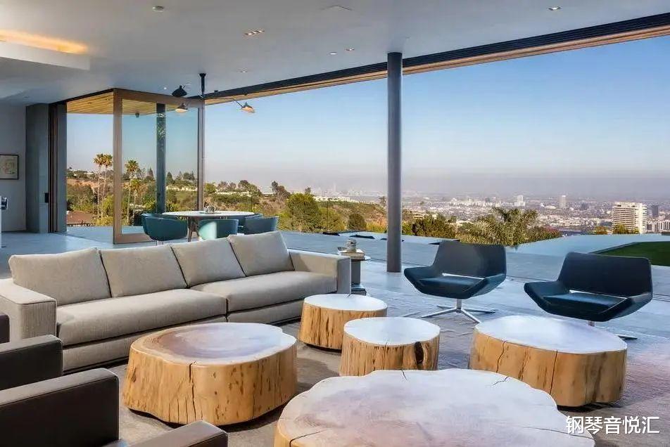 #阿依达#看了这么多场线上音乐会，你知道艺术家的家什么样子吗？