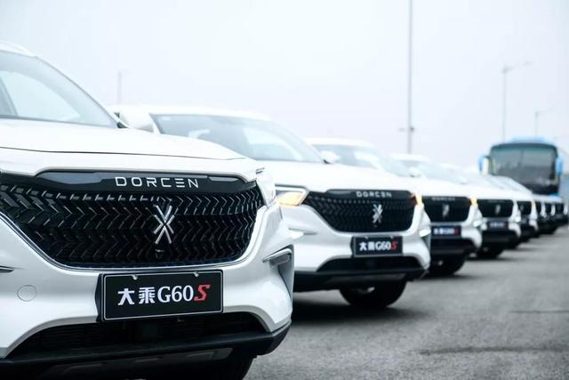 ：喏，需要“加价”提车的国产车来了