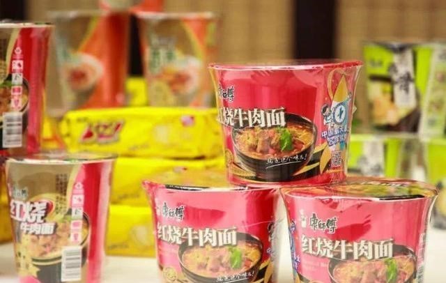 「泡面」它将康师傅“踢下”神坛，6元一包，好吃还养胃，网友：泡面再见