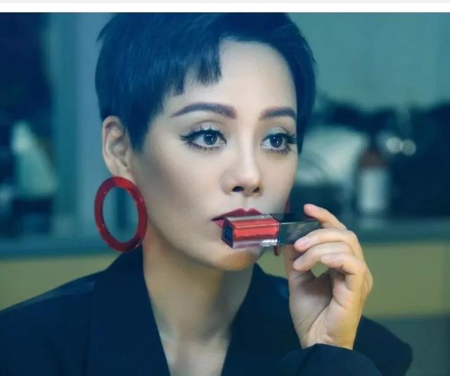 [宁静]“你要知道，只有人红才有资格发脾气的！”