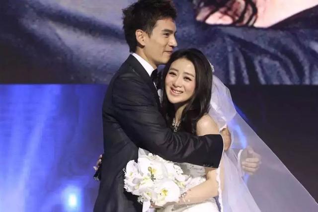 李琳|“软饭男”娶知名女星，卖老婆名牌包为生，直言：花她钱吃饭都香