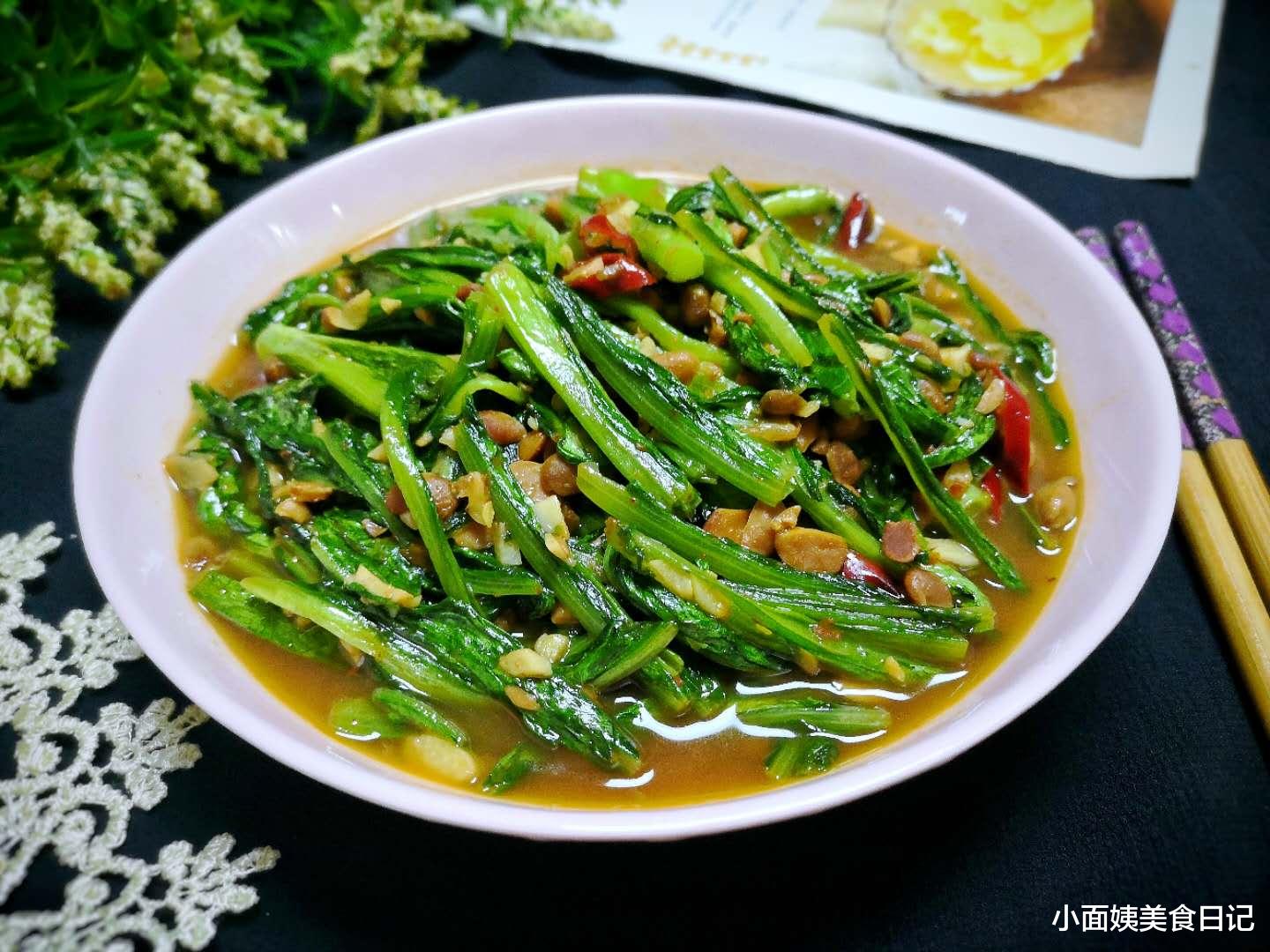 油麦菜|好多人看不上此菜，一周吃一次，给身体来个大扫除，润肠又通便！