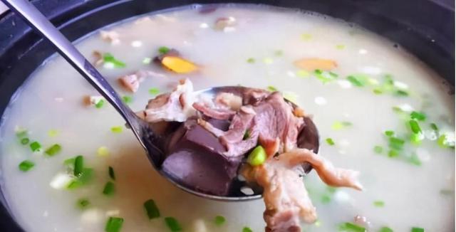 羊汤|炖羊肉汤，有人先焯水有人直接炖！大厨：都不对，难怪羊汤不好喝