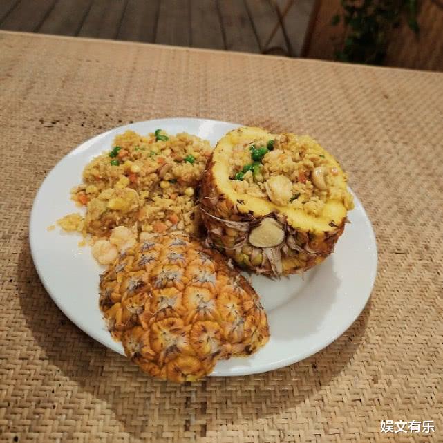 黄磊▲黄磊做的饭真有那么好吃?看到薇娅晒出的无滤镜照片,意外暴露真实厨艺!