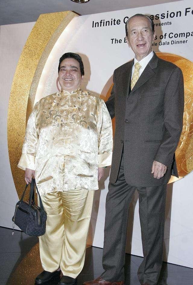 #何鸿燊#赌王何鸿燊最出格女儿!穿衣随意难辨雌雄,58岁还是没人敢娶