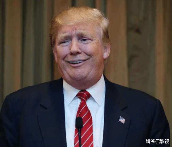 [美国]800万只口罩驰援海外，特朗普彻底乱阵脚，中方玩真的了……