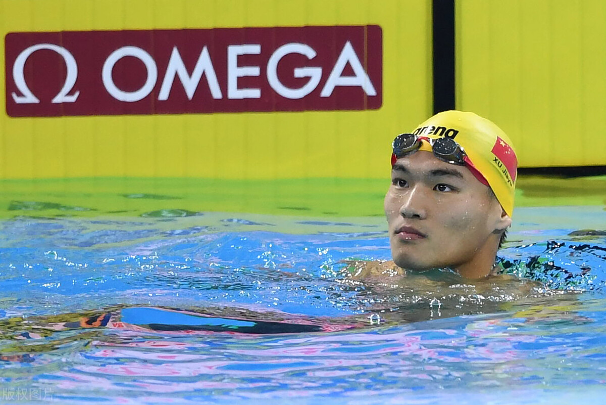 徐嘉余|傅园慧徐嘉余之后，体测又爆荒唐项目，60岁要快走3000米？