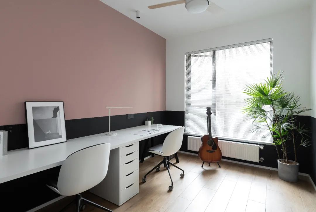 |147平现代简约风,黑白调精致柔和的美感