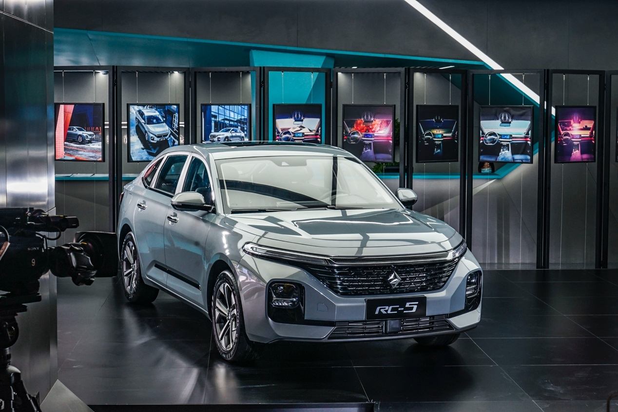 宝骏rc-5|今天上市！新宝骏RC-5预售价仅5.98万起，颜值处于国内一流水平