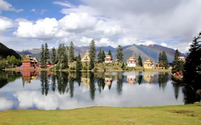 『稻城亚丁』连导演都不放过的旅游景点，你一定没来过