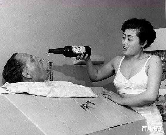 苏联|向德军“挥拳”的苏联农妇,“秀色可餐”的女鬼子,5张历史罕见照