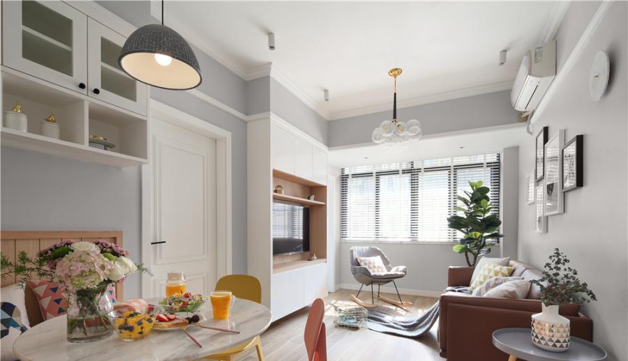 |幸福不在多少，就喜欢这样简单随意却充满生活气息的家，舒服！