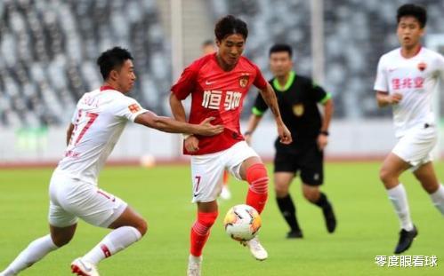 江苏苏宁|恒大战苏宁首发11人浮出水面：郑智领衔，归化神锋取代塔神，韦世豪替补