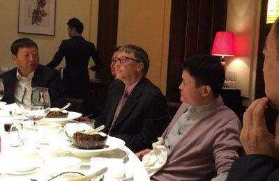 马云@大佬饭局！马云请的是总统首相，刘强东：我这一桌别人一辈子都不够！
