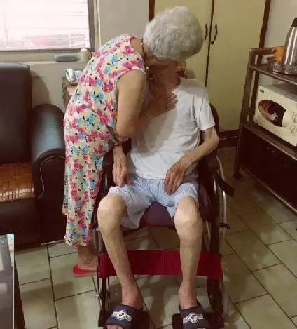 沙溢▲结婚9年,胡可崩溃痛哭,后悔结婚!沙溢:我们的婚姻败给了……