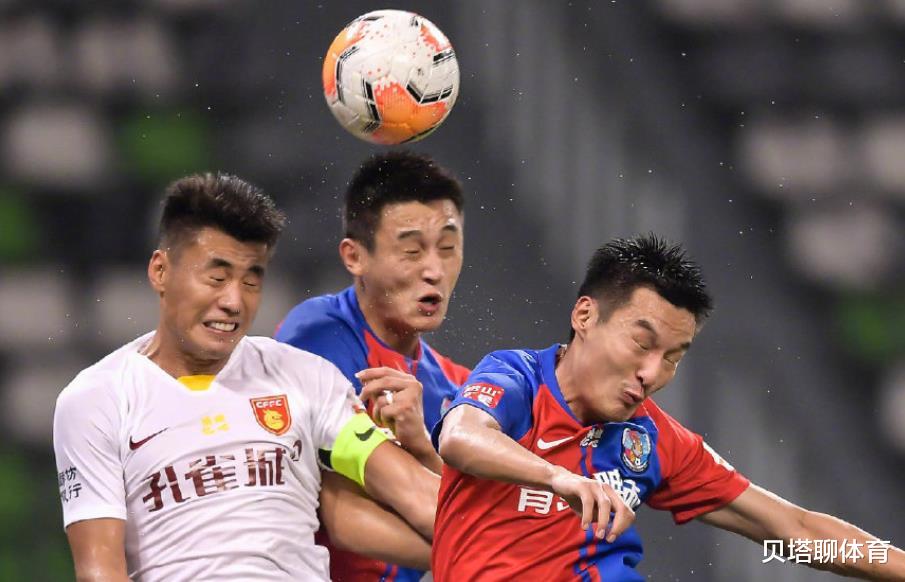 中超|中超黑暗的一天!夺命剪刀脚居然没有犯规?2场裁判该被禁赛