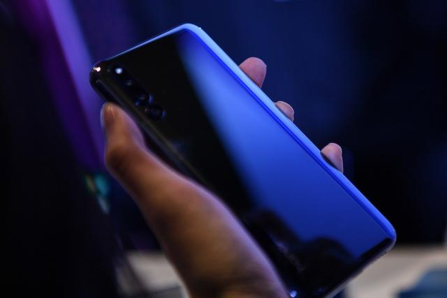 华为mate40|华为mate40如期发布但产能仅有1000万台