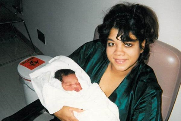 『迈克尔·乔丹』乔丹悲剧又要重演?唐斯母亲昏迷不醒,他的状态非常糟糕