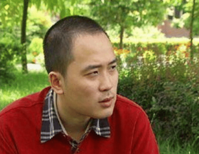 清华大学|他被清华3次录取3次劝退，不料第4次又考上了，老师：我想辞职了