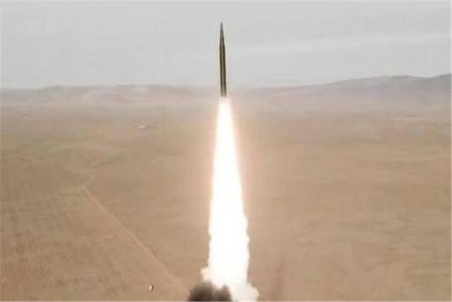 美军|中美军机、导弹8月激烈“交锋”，谁说解放军没反击？