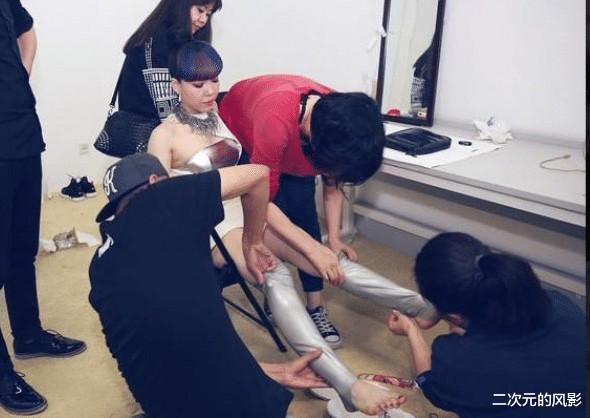 「唐笑」最会耍大牌的8位明星，第一位已经被封杀，而她被骂了好几年