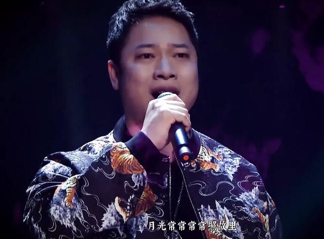 【冯提莫】神奇的乐坛鄙视链：周深被追捧冯提莫成底层，不都是主播出身吗？