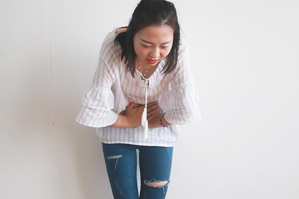怀孕■提醒:女人经期排出“肉块”状东西,影响怀孕,现在知道还不晚!