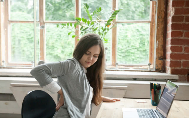 「节食减肥」节食减肥不靠谱，坚持做到4个方法，提高身体代谢，轻松瘦身！