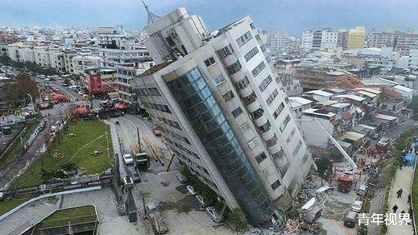 ▲在地震面前人类有多渺小？从1级到看10级，完瞬间沉默了