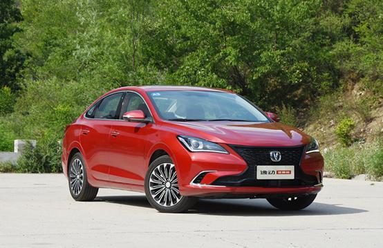 长安逸动|5.98万起，可全面压制逸动PLUS，刚上市不久的RC-5，到底怎么样？