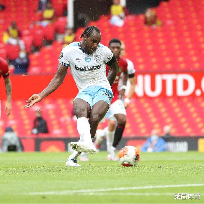 曼联|重返前四！青木少侠建功曼联1-1 欧冠资格有戏了？