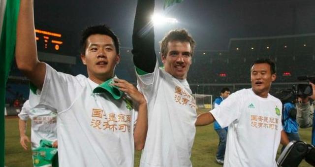 北京国安▲曾带出多位北京大将,在韩国挨过揍,也带领国安获得了唯一的冠军