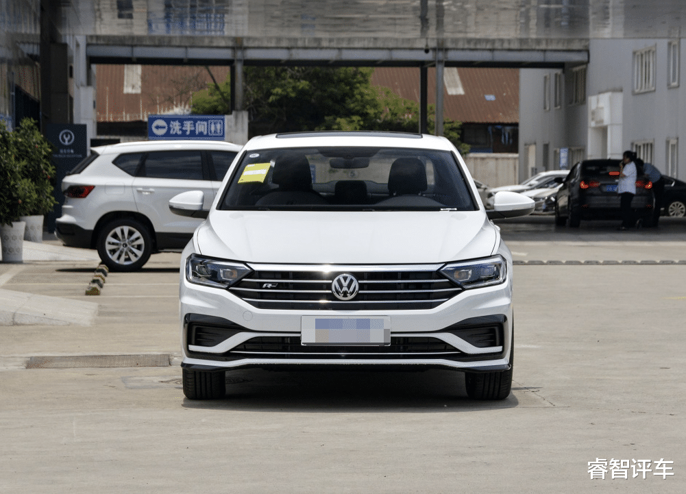 大众速腾|大众速腾：我太难了，德系轿跑跌至8万3，车友：思域买早了