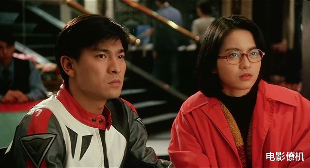 #成龙#成龙巨资押宝1995年进国际,星爷3部力作不敌成龙,向王晶妥协