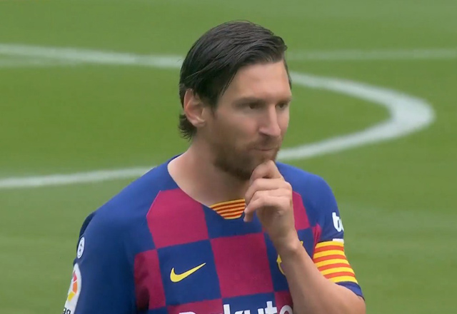 『维戈塞尔塔』梅西戏耍塞尔塔全队，所有人都以为他要射门，他却不按套路出牌