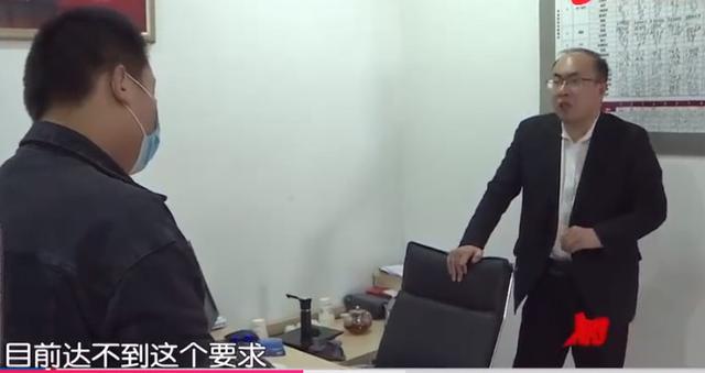 「新车」新车出店1公里坏了，得知发动机报废，车主懵了：花11万买了个啥