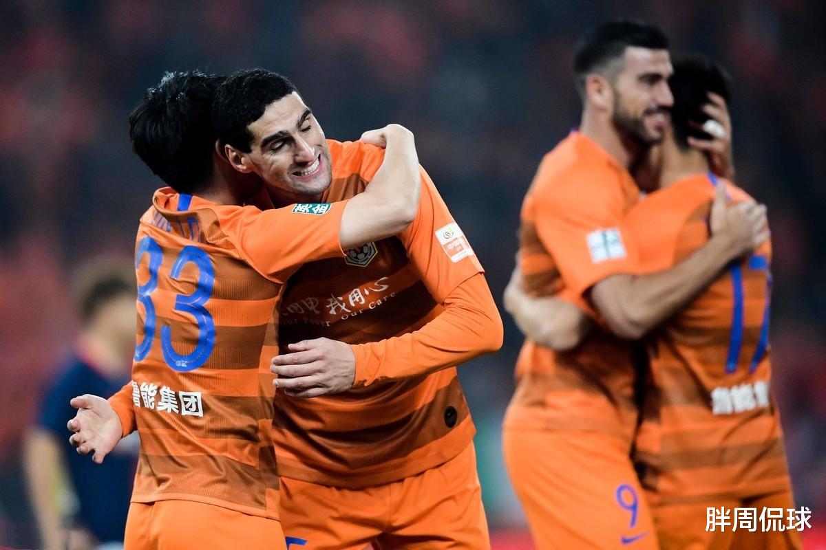 「中超」深夜23点55分！这则消息让中超球迷沸腾了，这次必须给足协点赞