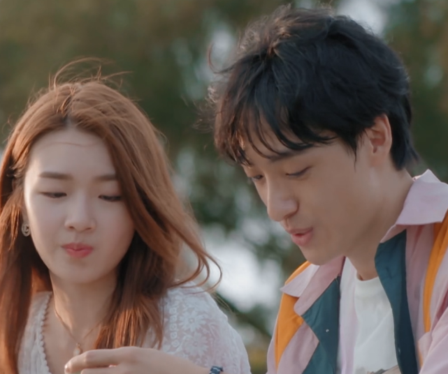 心动的信号第三季|《心动的信号3》告白前，男1向男2哭诉很真实，女1泪奔引争议